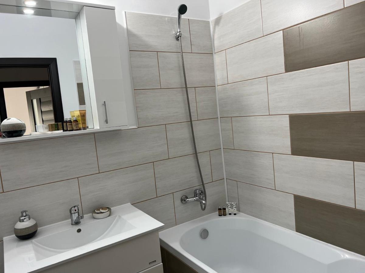 Galaţi Stephanie Apartment מראה חיצוני תמונה