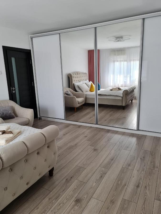Galaţi Stephanie Apartment מראה חיצוני תמונה